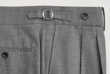 Load image into Gallery viewer, New Suitsupply Braddon Gray Pure Wool Double Pleated Pants - Waist Size 36
