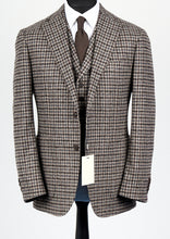 Load image into Gallery viewer, New Suitsupply Havana Brown Check Pure Wool Flannel 3 Piece Suit - Size 38R