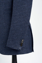Load image into Gallery viewer, New Suitsupply Havana Mid Blue Houndstooth Wool, Mohair, Silk, Cashmere 3 Piece DB Suit - Size 36S, 36R, 38S, 38R, 40S, 40R
