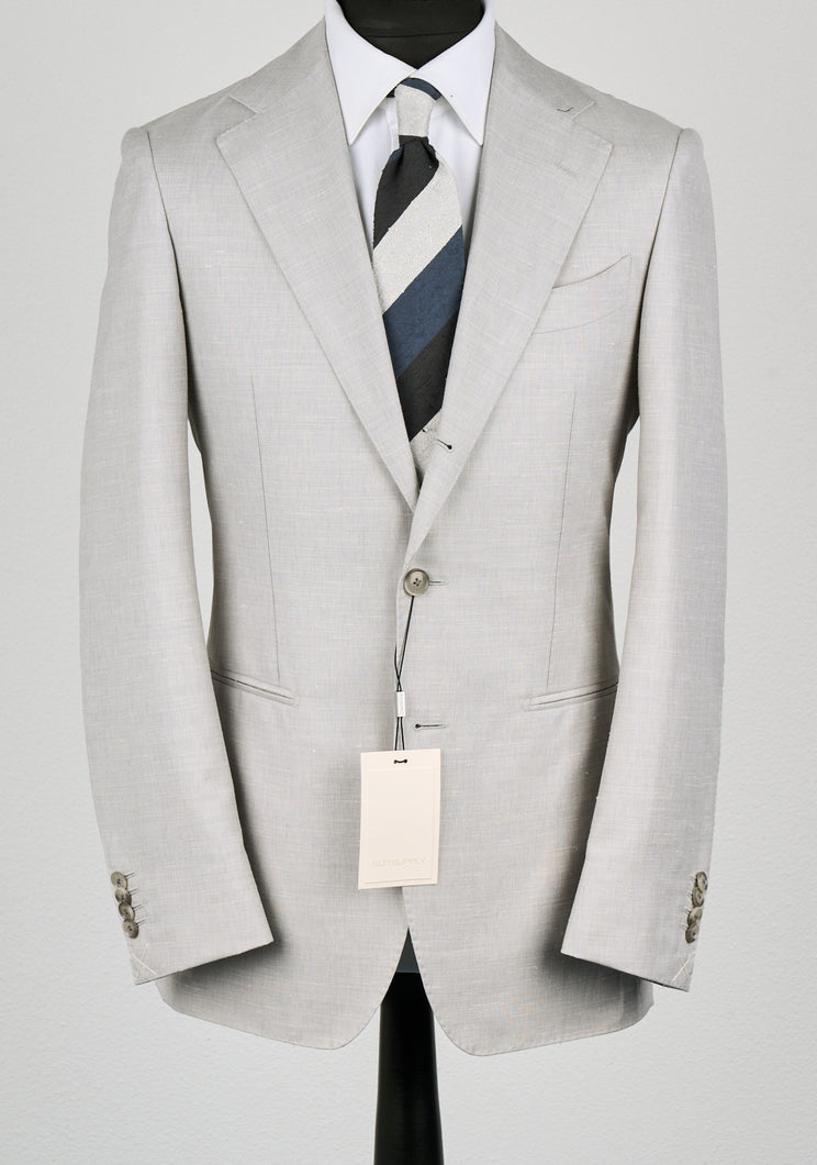 New Suitsupply Havana Light Gray Wool, Mulberry Silk and Linen Suit - Size 38R, 42S, 42R, 44R, 44L, 46R (Current Collection)