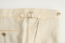 Load image into Gallery viewer, New Suitsupply Havana Off White Wool, Tussah Silk, Linen Suit - Size 36R, 38S, 40S, 42S