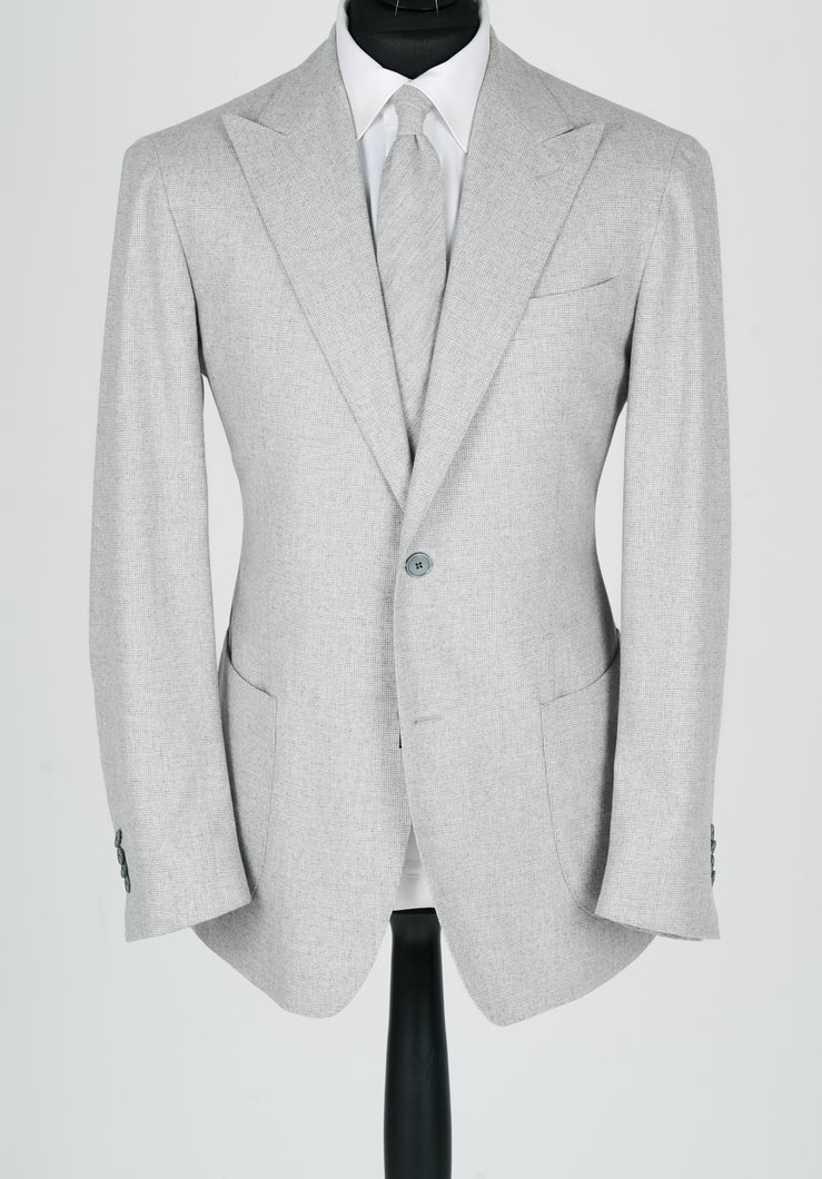 New SUITREVIEW Elmhurst Light Gray Houndstooth Wool and Cashmere Suit - Size 42R and 44R