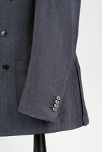 Load image into Gallery viewer, New SUITREVIEW Elmhurst Dark Slate Blue Herringbone Pure Wool DB Blazer - Size 38R and 42R