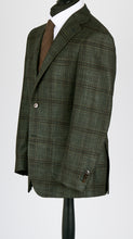 Load image into Gallery viewer, New SUITREVIEW Elmhurst Dark Green Check Wool, Silk, Cashmere Luxury Blazer - Size 38R and 42R