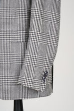 Load image into Gallery viewer, New SUITREVIEW Elmhurst Off White Storm Gray Check Wool and Silk Suit - Size 38R (Relaxed Fit)