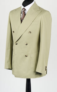 New SUITREVIEW Elmhurst Pebble Green Pure Cotton DB Suit - Size 38R