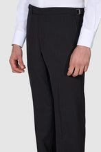 Load image into Gallery viewer, New SUITREVIEW Elmhurst Black Pure Wool Open Weave DB Suit - Size 40S, 42R, 44S, 44L