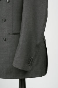 New SUITREVIEW Elmhurst Charcoal Gray Pure Wool All Season Super 110s Suit - Size 38R