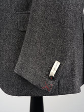Load image into Gallery viewer, New Suitsupply Sienna Dark Gray Pure Wool Flannel Suit - Size 36S