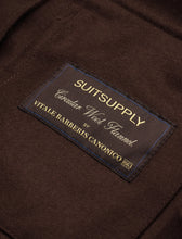 Load image into Gallery viewer, New Suitsupply Sahara Brown Plain Pure Wool Flannel Safari Belted Suit - Size 44R